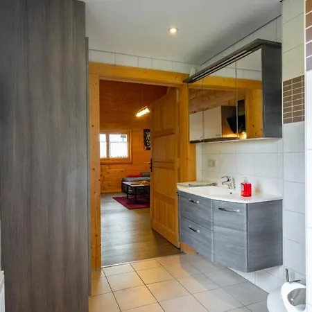 Golden Hop Waldsiedlung Сasa de vacaciones *